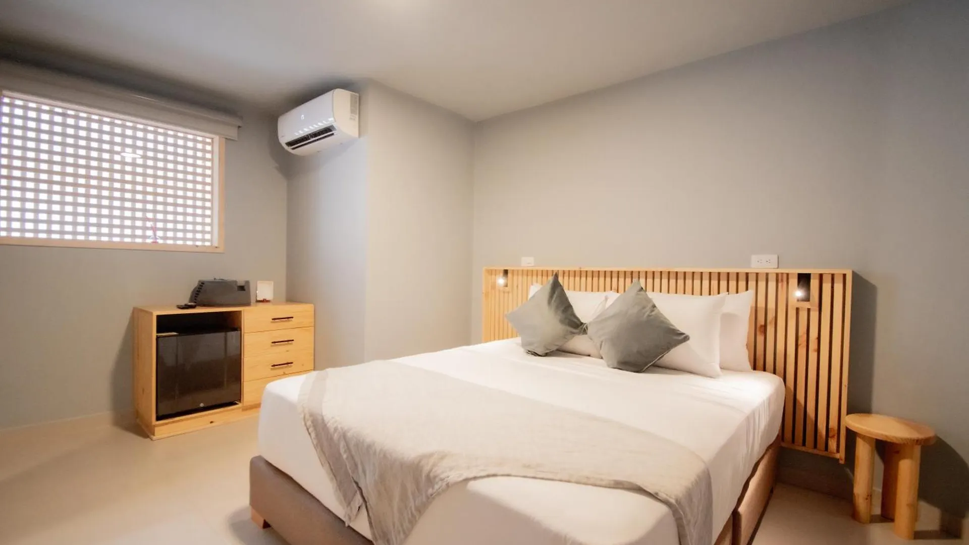 Leviu By Bernalo Hotels Medellin Colombia