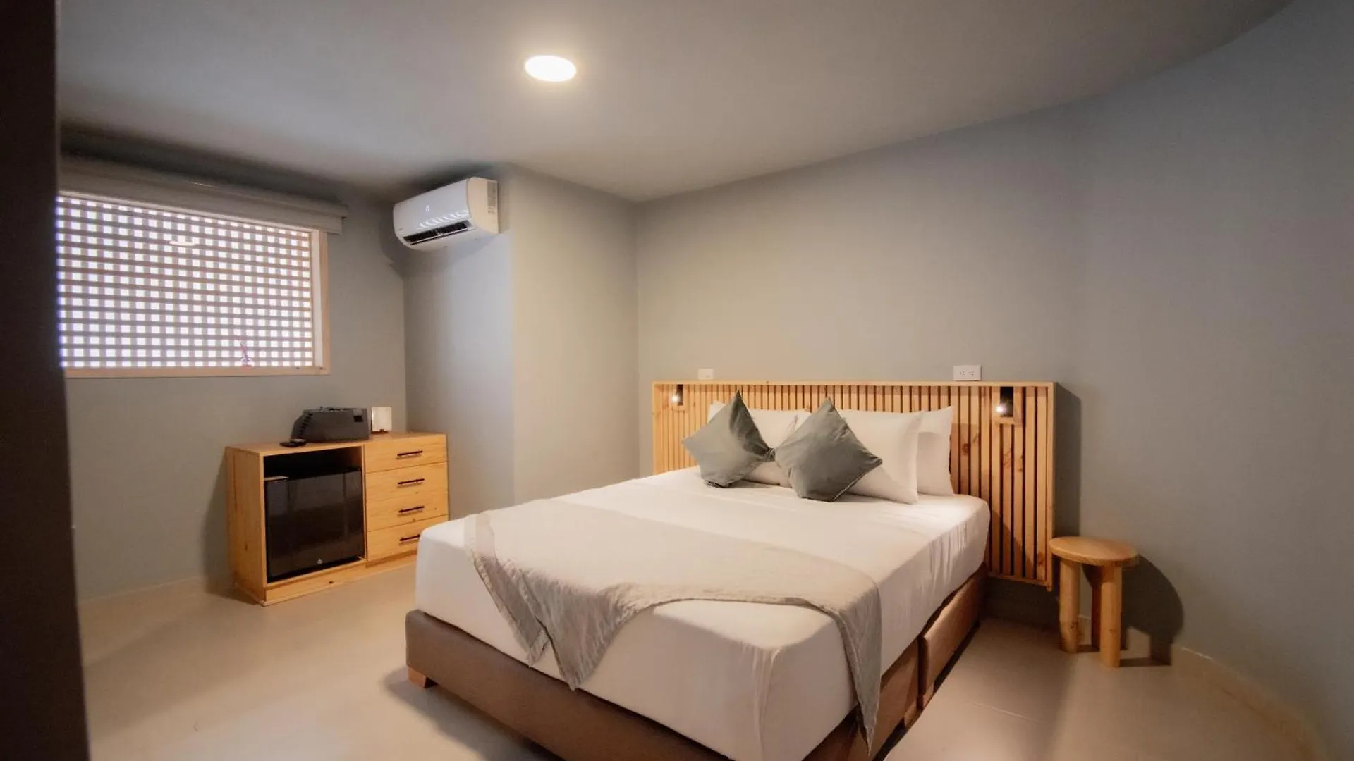 Leviu By Bernalo Hotels Medellin 4*,  Colombia