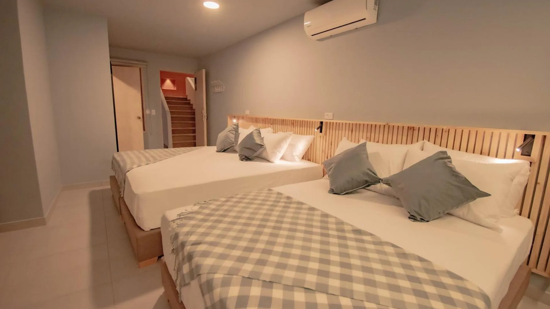 Leviu By Bernalo Hotels Medellin 4*,